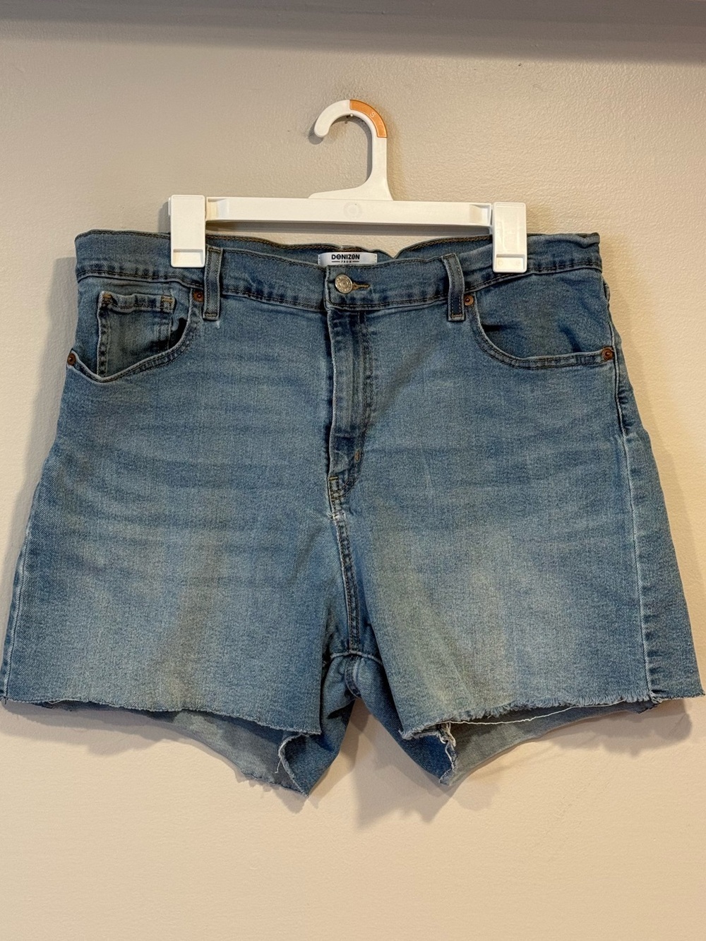 Denizen Levi’s Vintage High Rise Denim Shorts Women's 18 34W